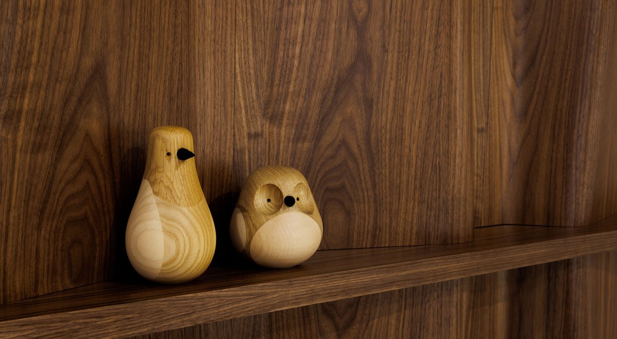 Birds on Pleat shelf